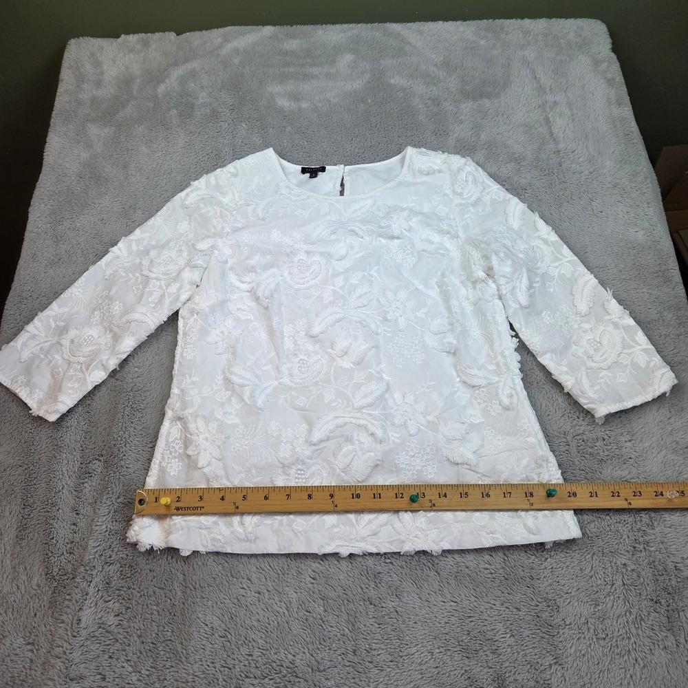 Talbots Floral Embroidered Eyelash Top Womens Sz 4 3/4 Sleeve Side Zip White